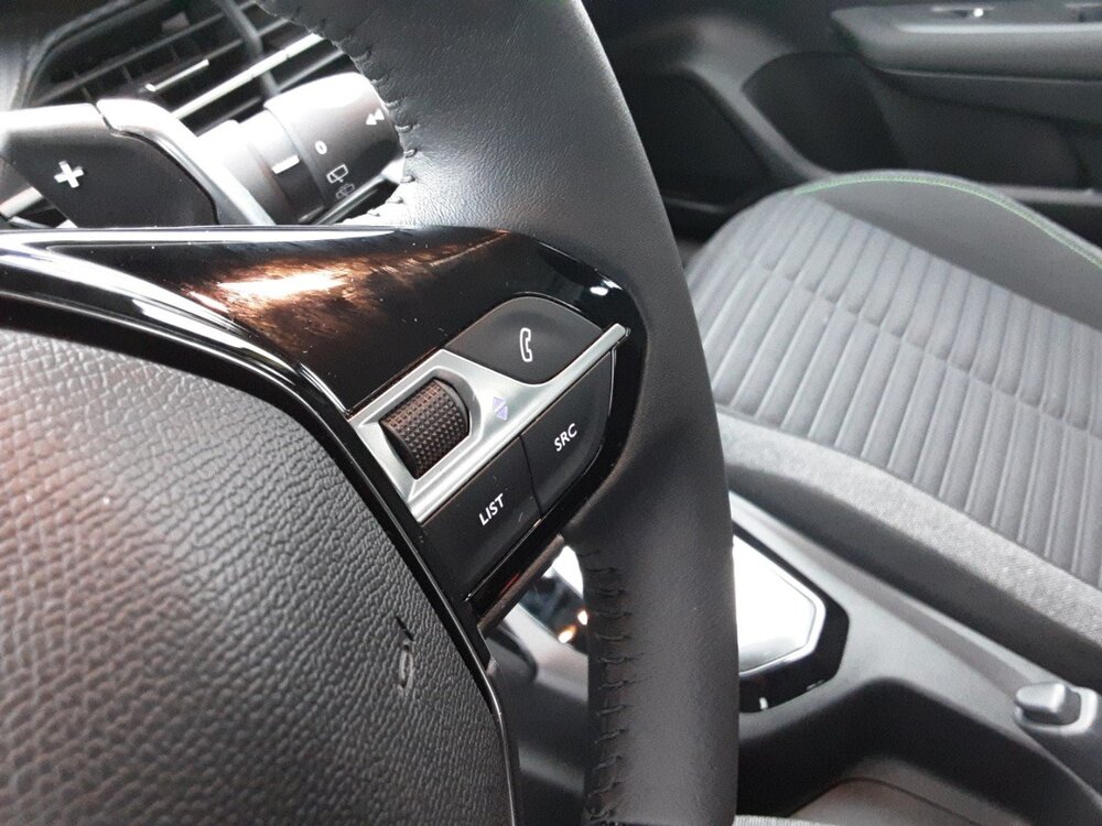 Occasion PEUGEOT 208 208 Hybrid 100 e-DCS6