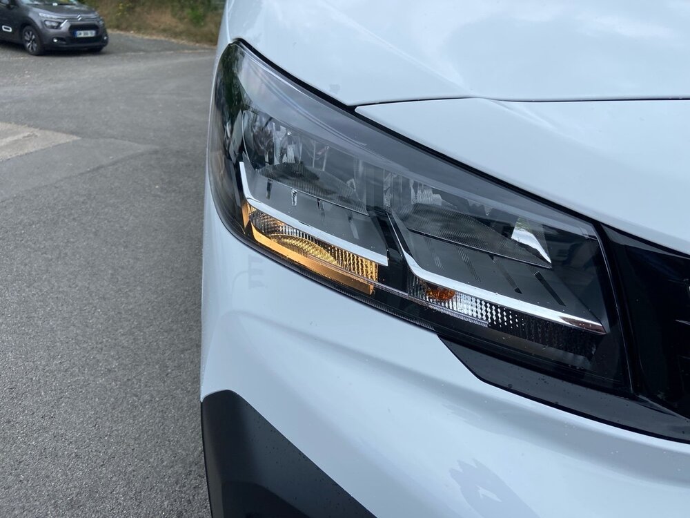 Occasion PEUGEOT Expert E-EXPERT FGN M ELECTRIQUE 100KWH 136CH BATTERIE 75 KWH