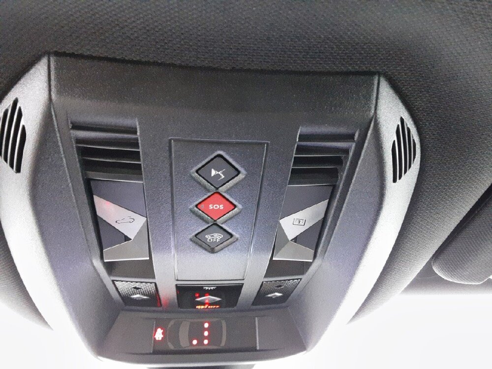 Occasion DS DS 7 Crossback DS7 Crossback Hybride E-Tense 300 EAT8 4x4