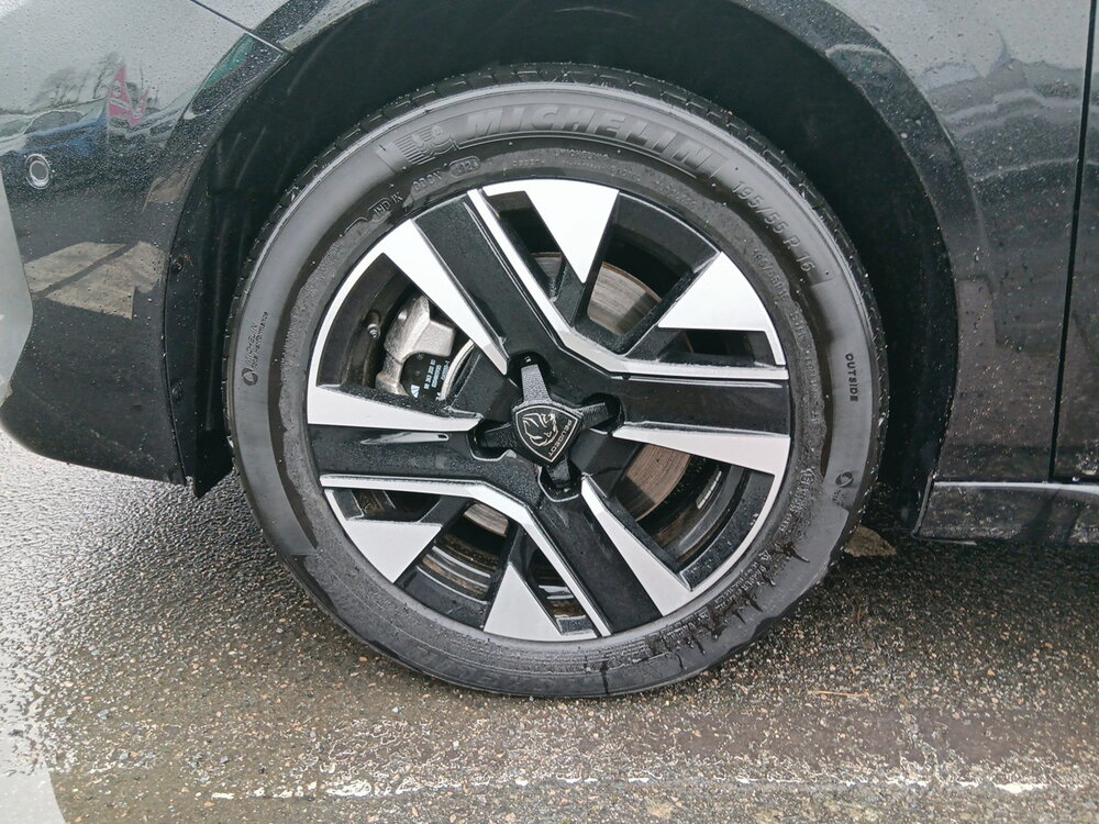 Occasion PEUGEOT 208 208 Electrique 136 ch 50 kWh - Allure