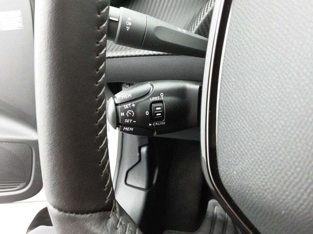 Occasion PEUGEOT 208 208 Electrique 50 kWh 136ch - Allure Pack