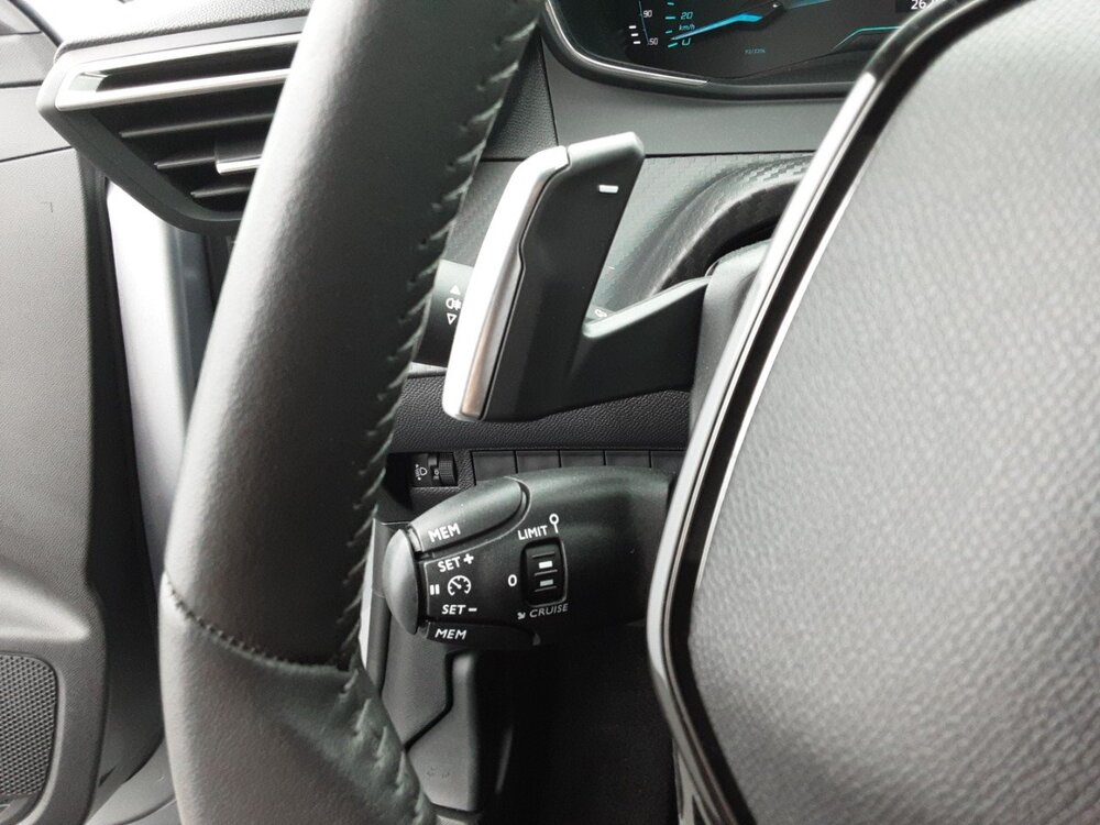 Occasion PEUGEOT 208 208 Hybrid 100 e-DCS6 - Active
