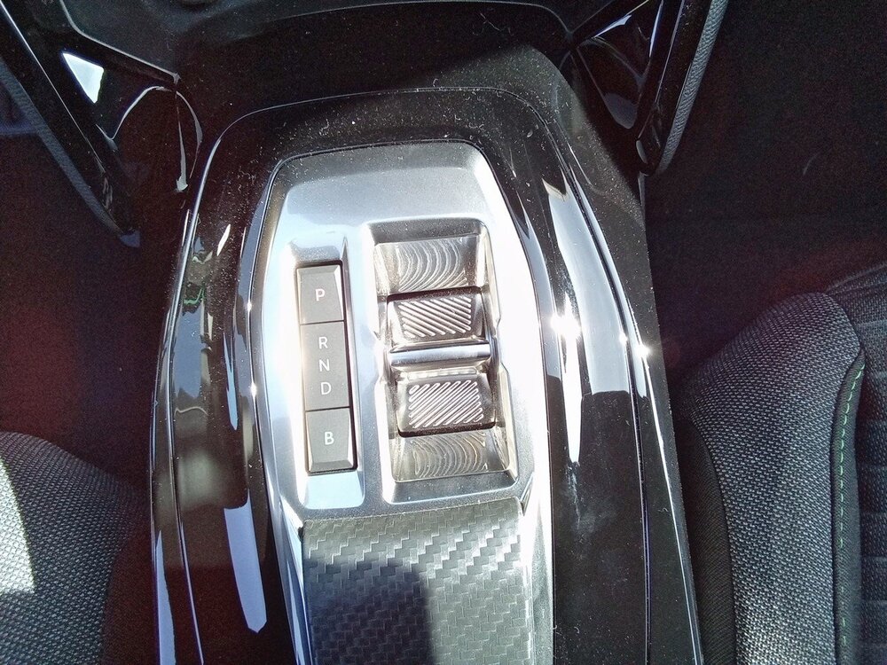 Occasion PEUGEOT 2008 2008 Electrique 50 kWh 136 ch