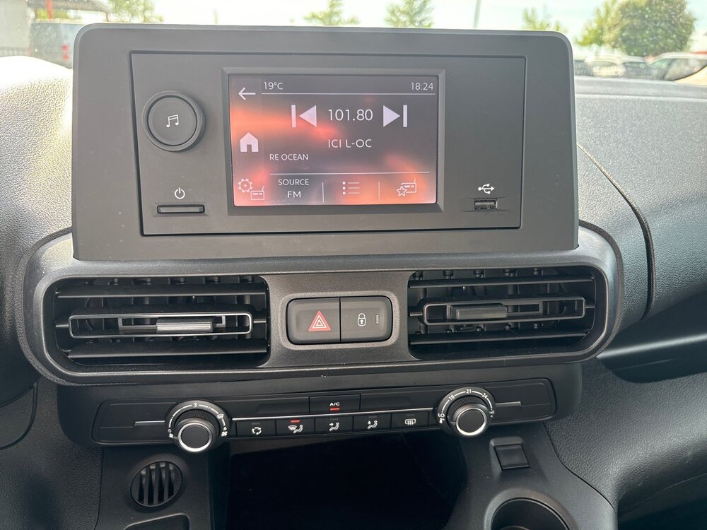 Occasion CITROEN Berlingo e-Berlingo Taille M 136 ch 100 kWh Automatique - Live