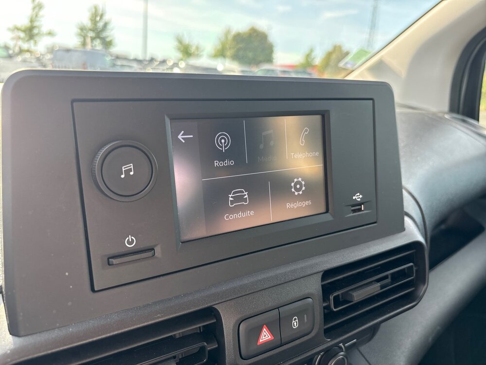 Occasion CITROEN Berlingo e-Berlingo Taille M 136 ch 100 kWh Automatique - Live