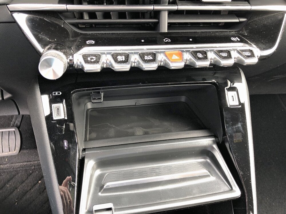 Occasion PEUGEOT 2008 2008 Hybrid 136 e-DCS6 - Allure