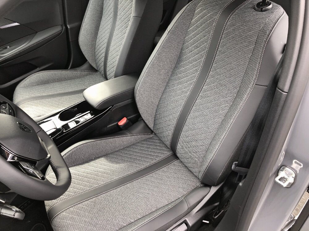 Occasion PEUGEOT 2008 2008 Hybrid 136 e-DCS6 - Allure