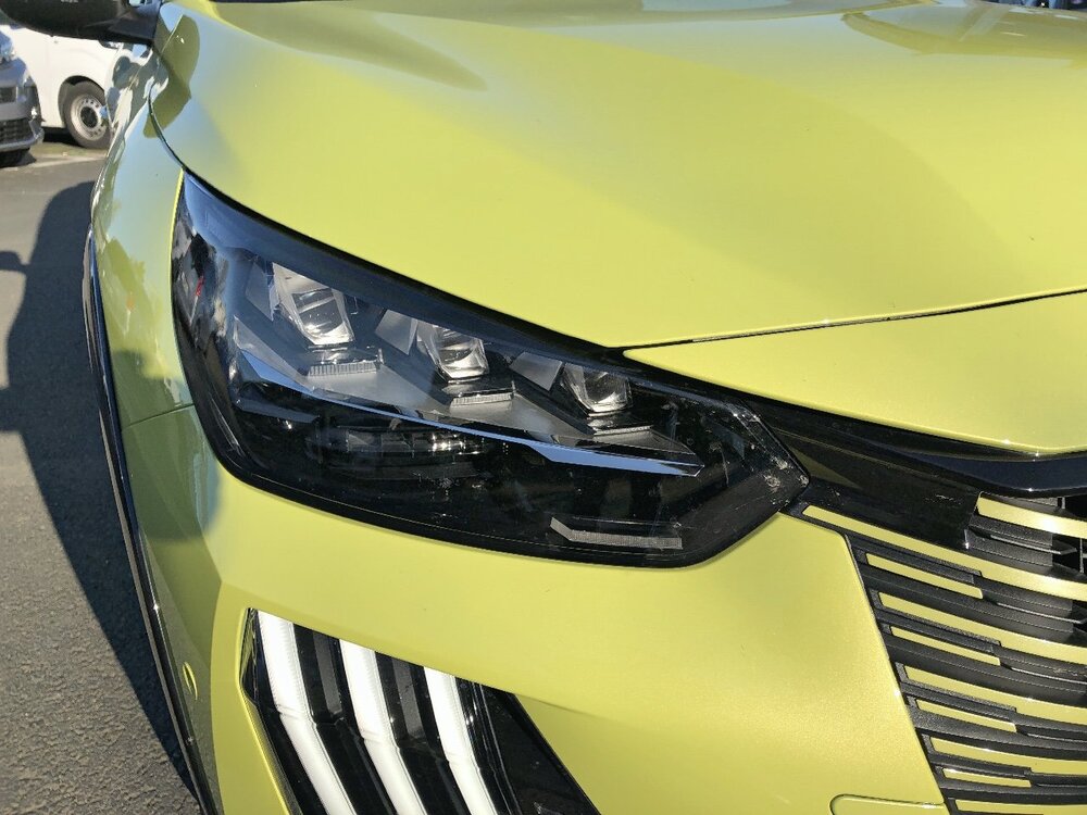 Occasion PEUGEOT 208 208 Hybrid 136 e-DCS6 - GT