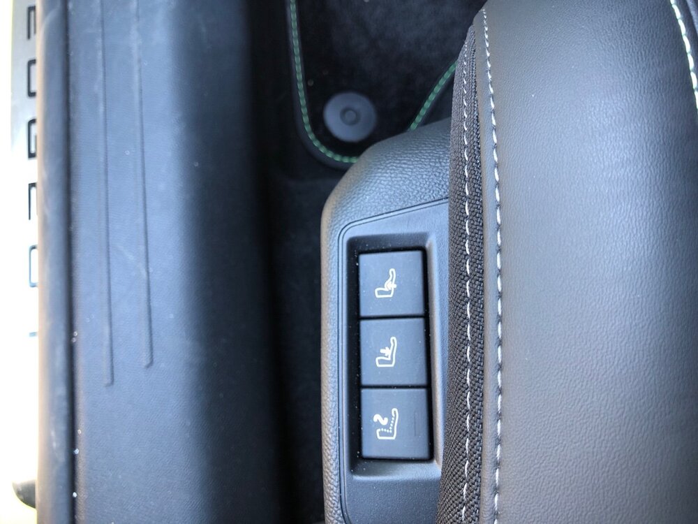 Occasion PEUGEOT 208 208 Hybrid 136 e-DCS6