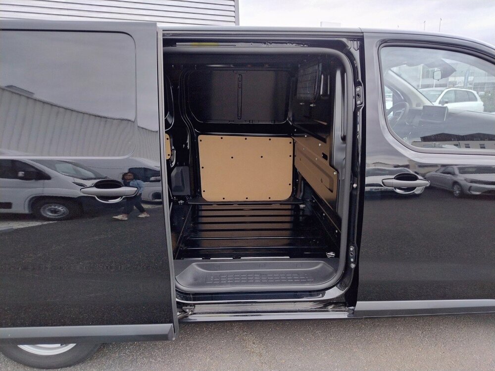 Occasion OPEL Vivaro VIVARO FGN TAILLE M BLUEHDI 120 S&S BVM6