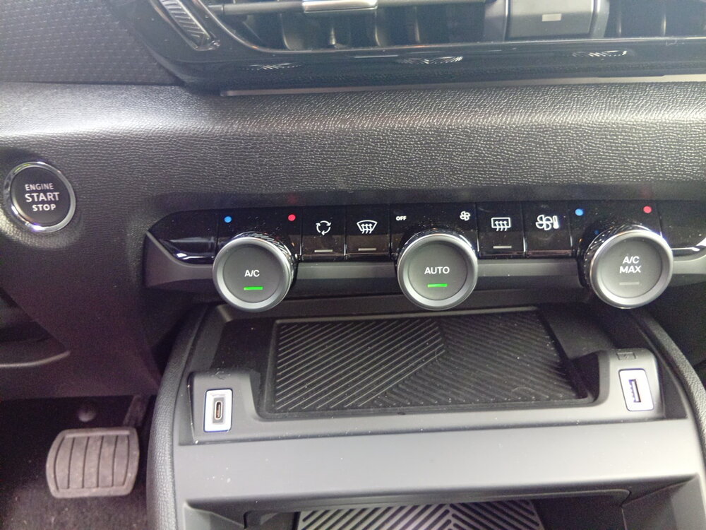 Occasion CITROEN C4 C4 BlueHDi 130 EAT8 - Max
