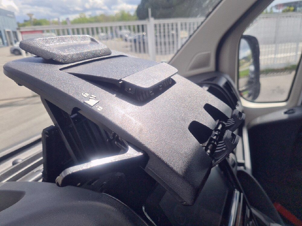 Occasion PEUGEOT Boxer BOXER TOLE 3.3 T L2H2 BLUEHDI 140 S&S BVM6