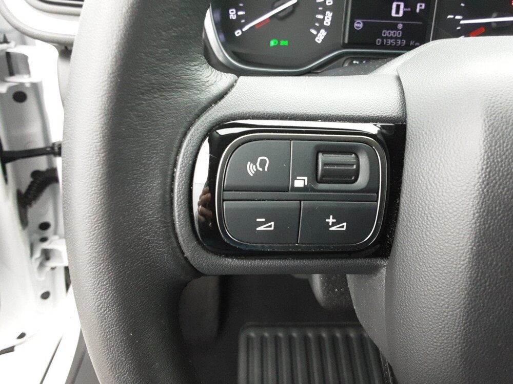 Occasion CITROEN C3 C3 PureTech 110 S&S EAT6 - Shine Pack