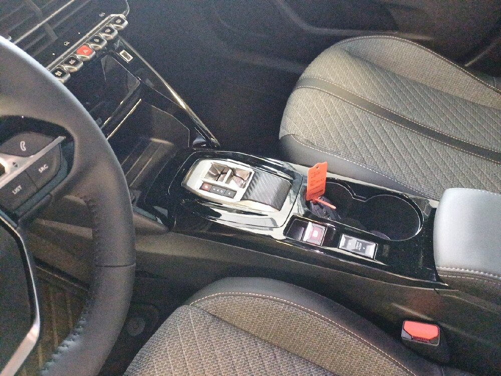 Occasion PEUGEOT 2008 2008 Hybrid 145 e-DCS6 - Allure