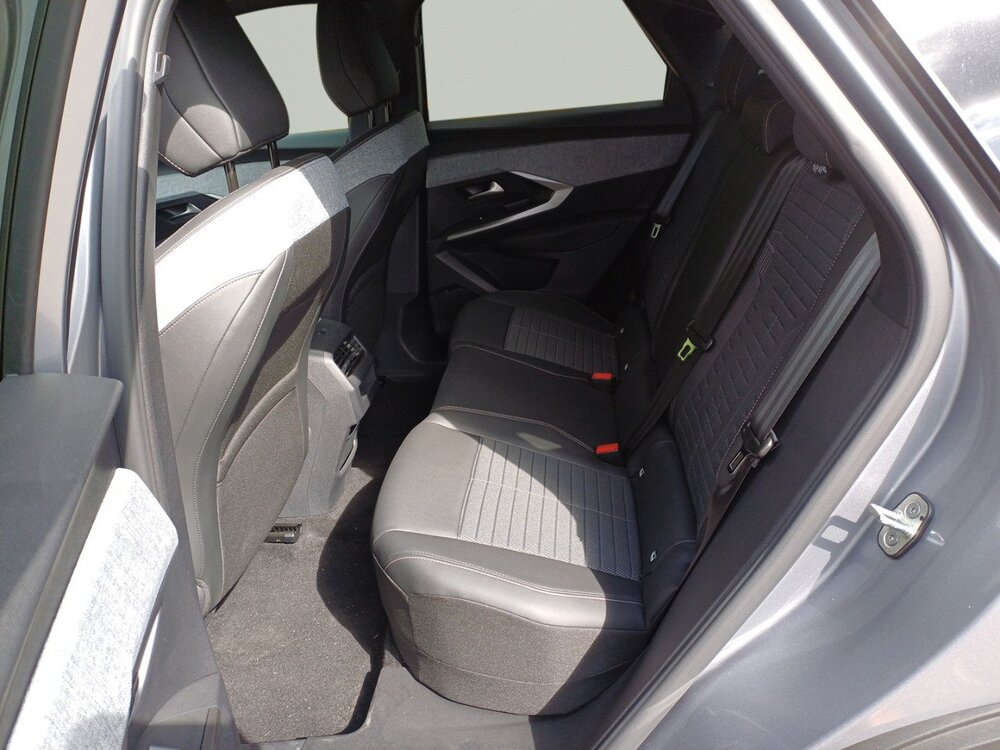 Occasion PEUGEOT 3008 3008 Electrique 73 kWh 210 ch - Allure