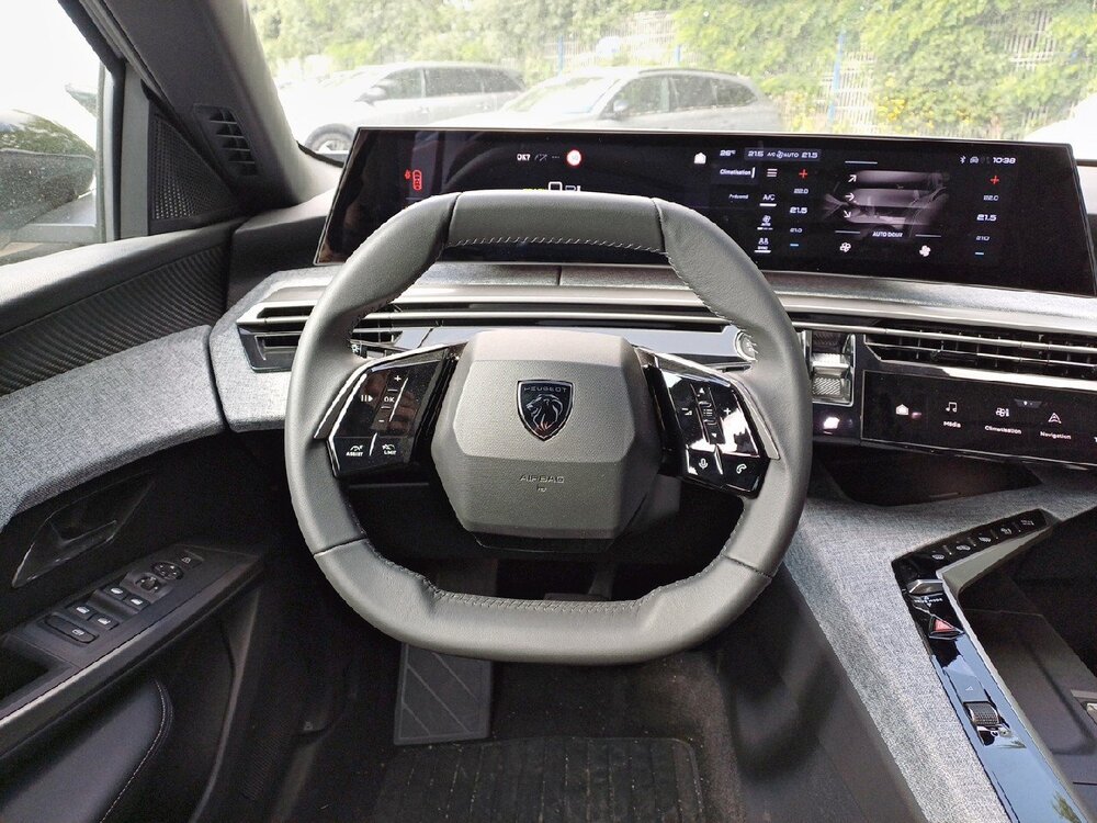 Occasion PEUGEOT 3008 3008 Electrique 73 kWh 210 ch - Allure