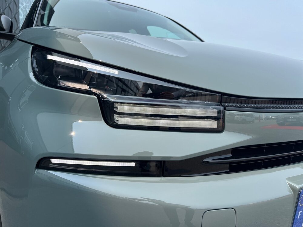 Occasion CITROEN C4 C4 Hybride 136 e-DCS6 - Max