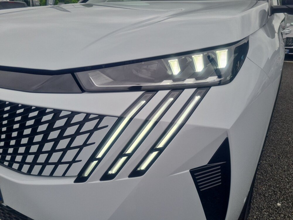 Occasion PEUGEOT 3008 3008 Hybrid 145 e-DCS6 - GT