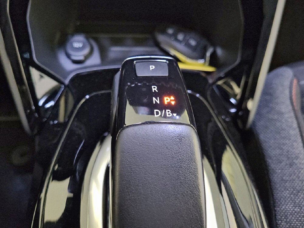 Occasion PEUGEOT 208 208 Electrique 50 kWh 136ch - Active Business