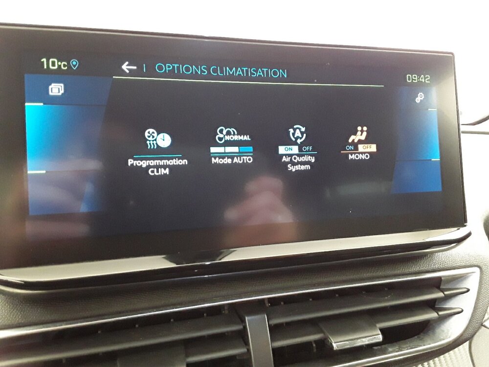 Occasion PEUGEOT 3008 3008 Hybrid 225 e-EAT8 - Allure