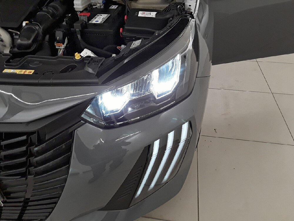 Occasion PEUGEOT 208 208 PureTech 100 S&S BVM6 - Active