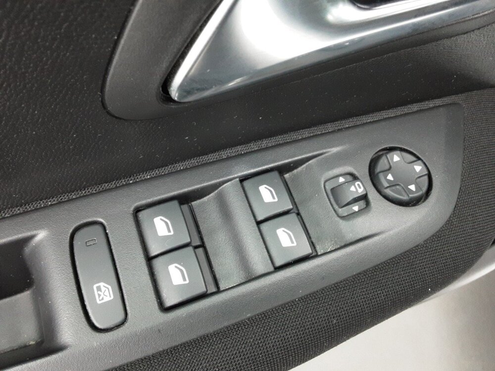 Occasion PEUGEOT 208 208 PureTech 75 S&S BVM5 - Active Pack