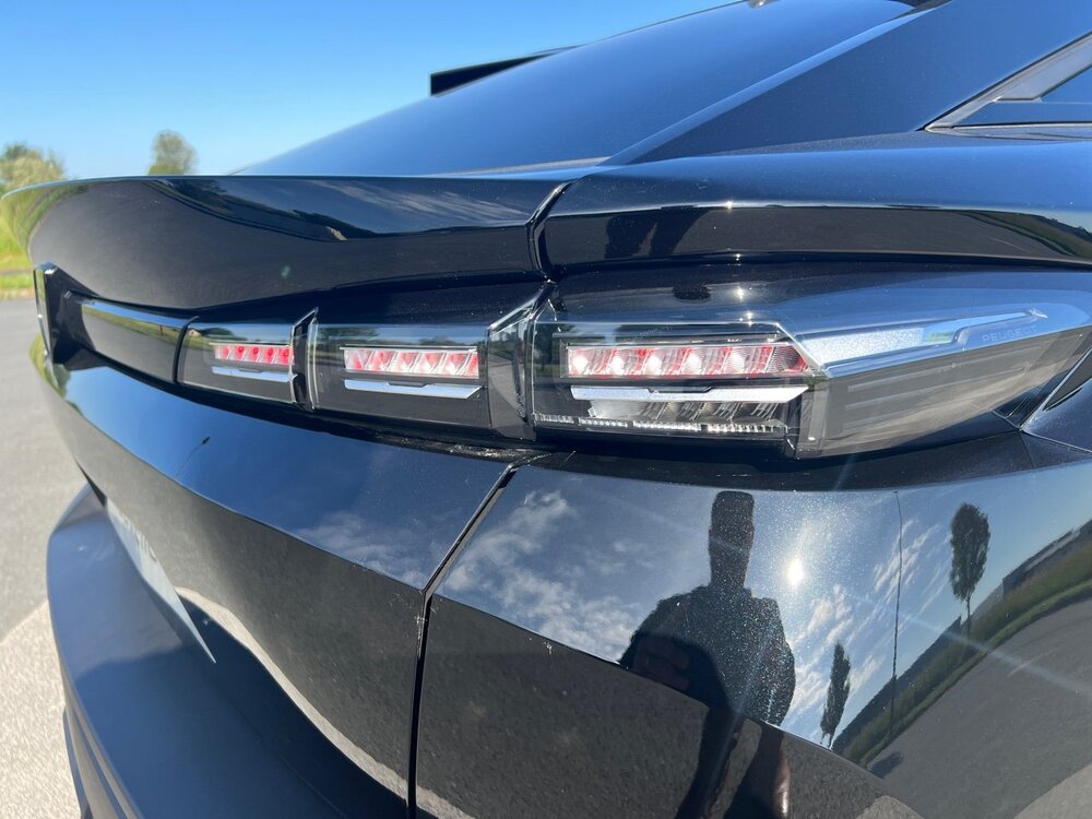 Occasion PEUGEOT 408 408 Hybrid 136 e-DCS6 - Allure