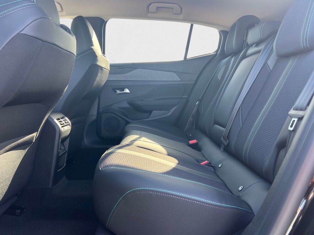 Occasion PEUGEOT 408 408 Hybrid 136 e-DCS6 - Allure