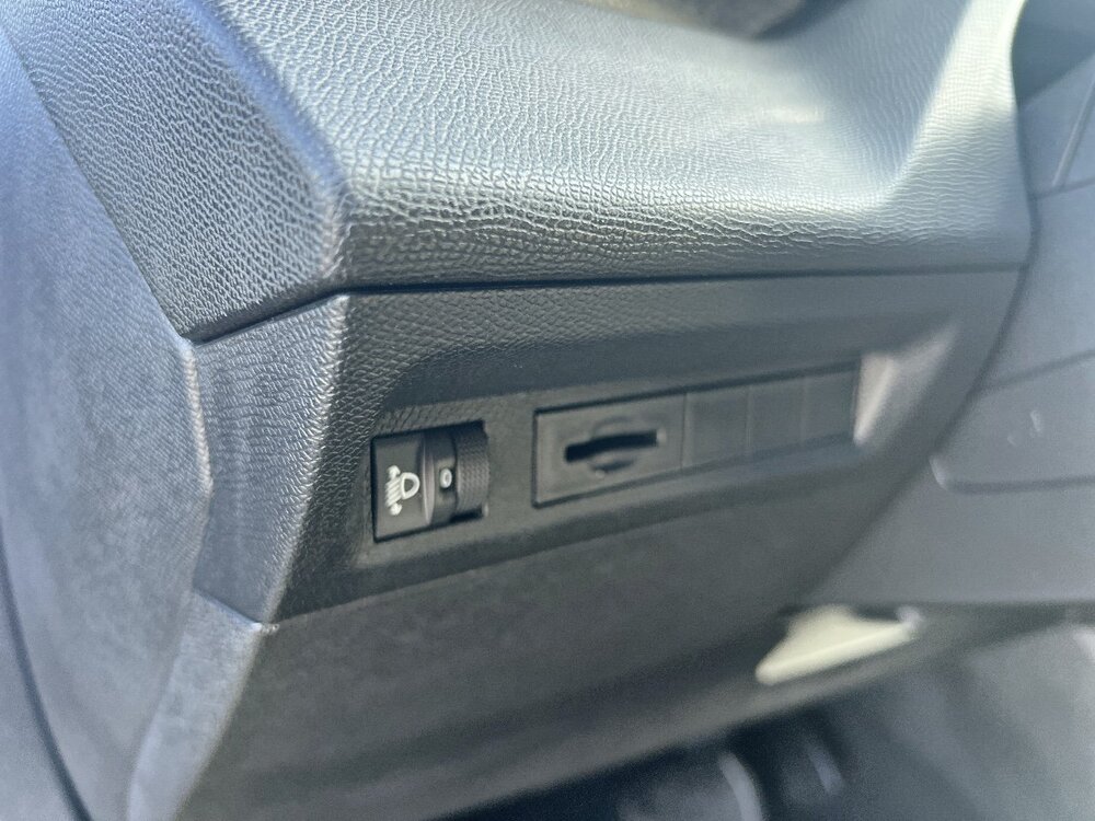 Occasion PEUGEOT 408 408 Hybrid 136 e-DCS6 - Allure