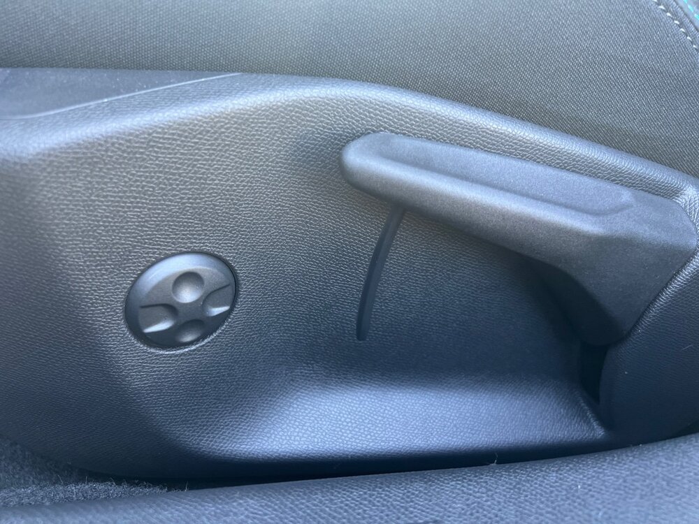 Occasion PEUGEOT 408 408 Hybrid 136 e-DCS6 - Allure