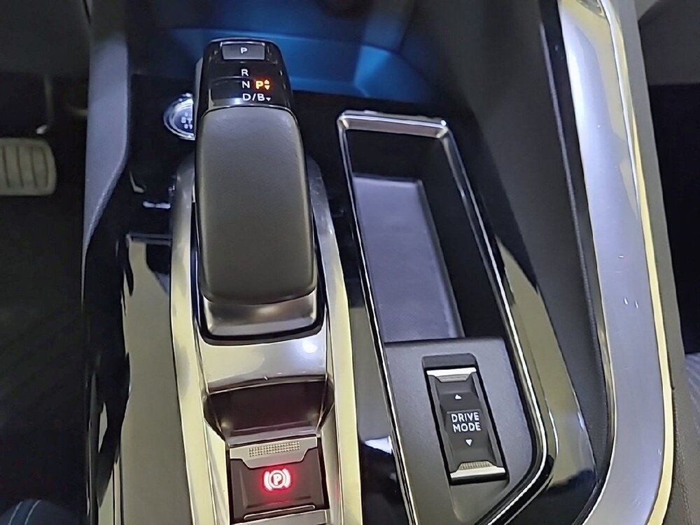 Occasion PEUGEOT 3008 3008 Hybrid 225 e-EAT8 - Allure