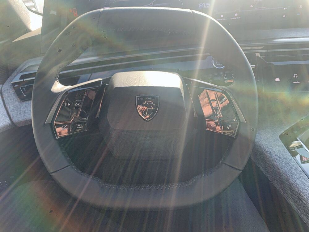 Occasion PEUGEOT 5008 5008 Electrique 73 kWh 210 ch - Allure