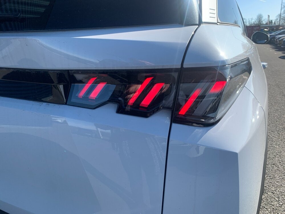 Occasion PEUGEOT 5008 5008 Electrique 73 kWh 210 ch - Allure