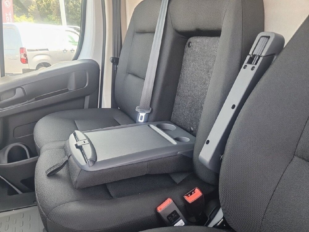 Occasion PEUGEOT Boxer BOXER FOURGON TOLE 3.3 T L2H2 140 S&S BVM6