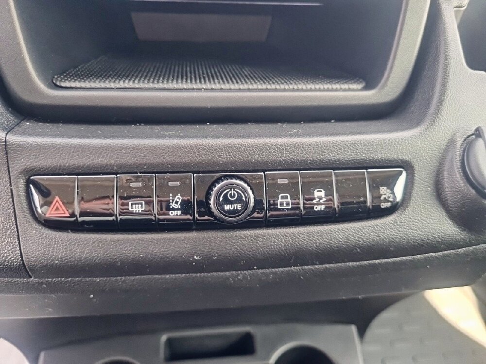 Occasion PEUGEOT Boxer BOXER FOURGON TOLE 3.3 T L2H2 140 S&S BVM6