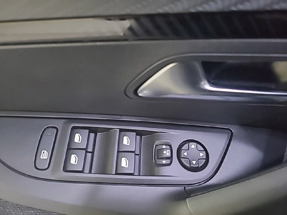 Occasion PEUGEOT 2008 2008 Hybrid 145 e-DCS6 - Style