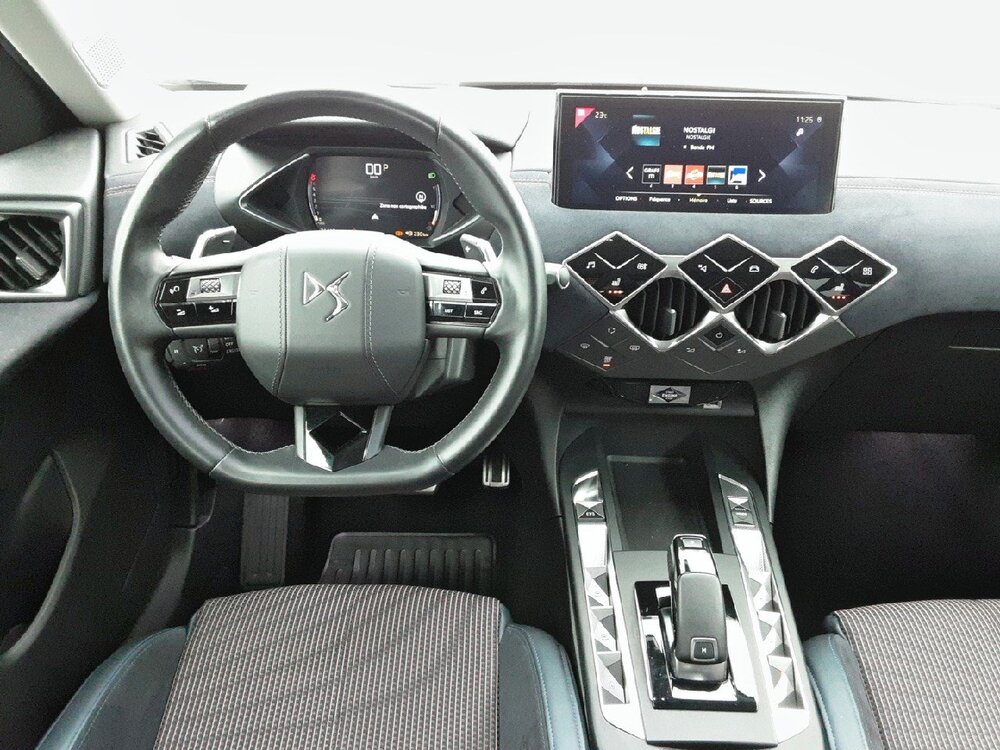 Occasion DS DS3 Crossback DS3 Crossback PureTech 130 EAT8 - Ines de la Fressange Paris