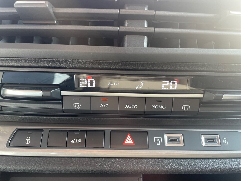 Occasion CITROEN Jumpy E-JUMPY FGN M 100 KW (136 CH) BATTERIE 75 KWH