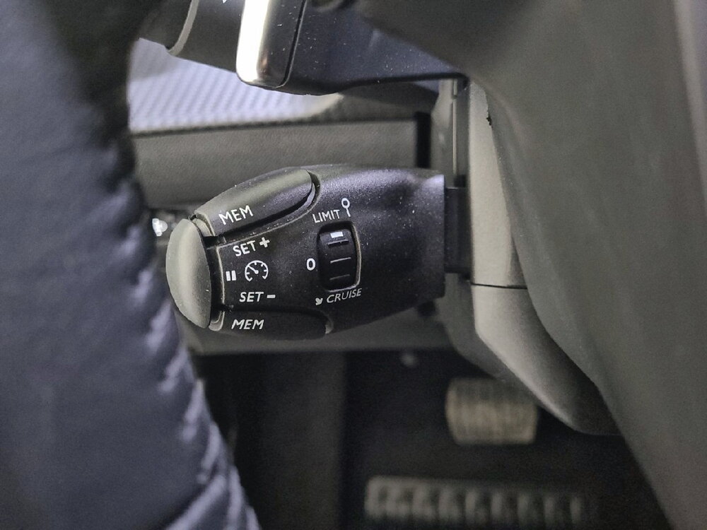 Occasion PEUGEOT 2008 2008 Hybrid 145 e-DCS6 - Style