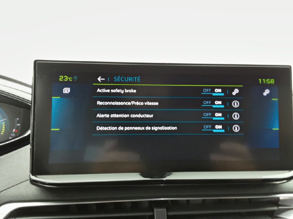 Occasion PEUGEOT 3008 3008 Hybrid 225 e-EAT8 - GT