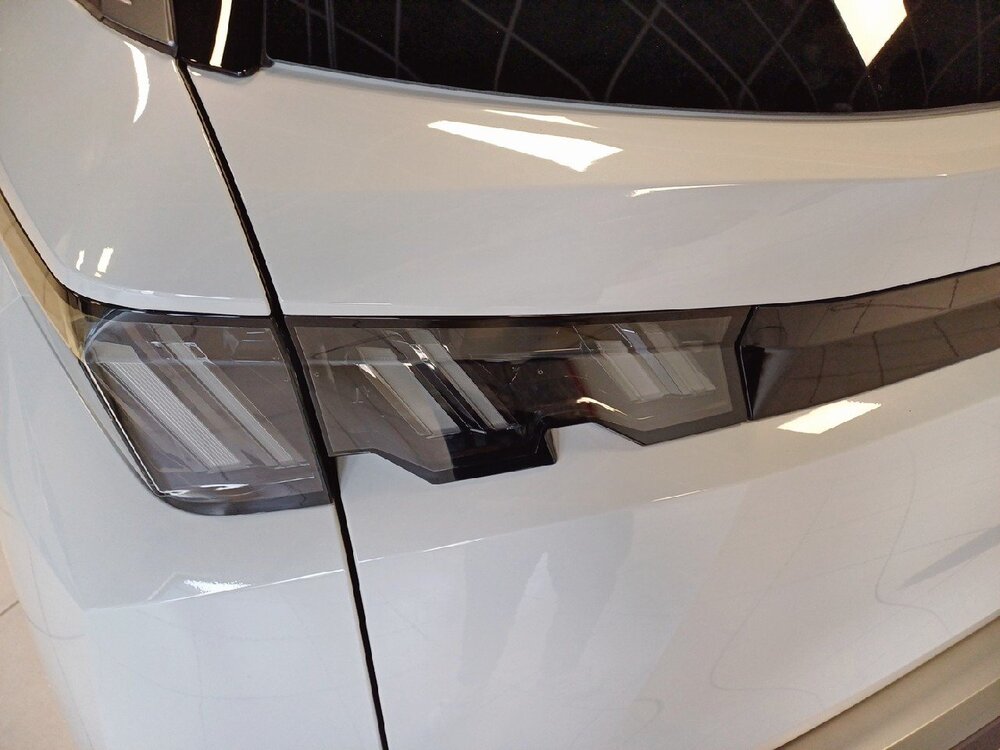 Occasion PEUGEOT 5008 5008 Hybrid 145 e-DCS6 - Allure