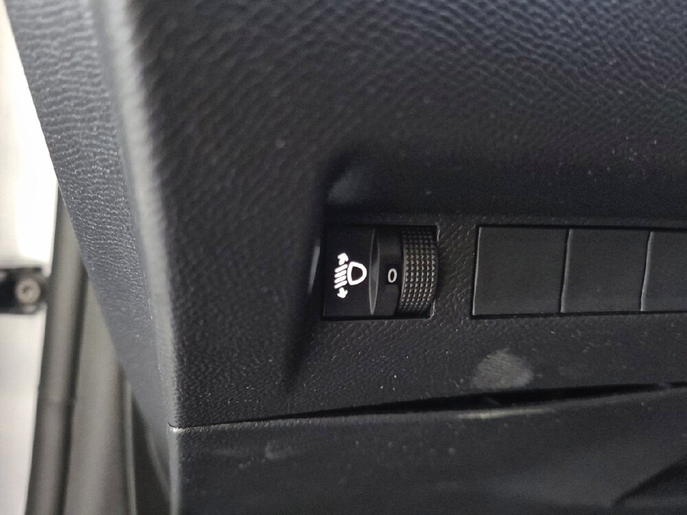 Occasion PEUGEOT 208 208 Hybrid 110 e-DCS6 - Allure