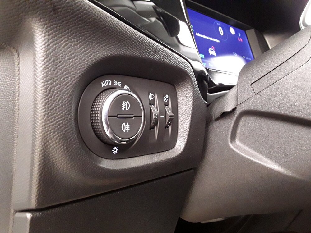 Occasion OPEL Corsa Corsa Electrique 136 ch & Batterie 50 kw/h - Edition Business