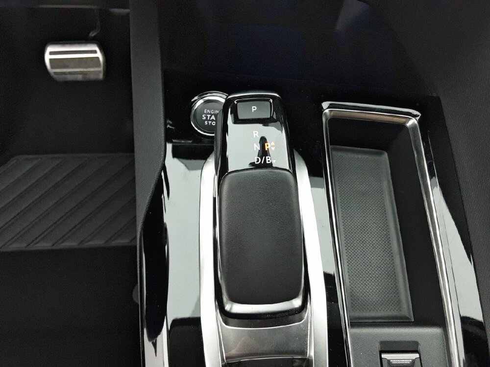 Occasion PEUGEOT 3008 3008 Hybrid 225 e-EAT8 - Roadtrip