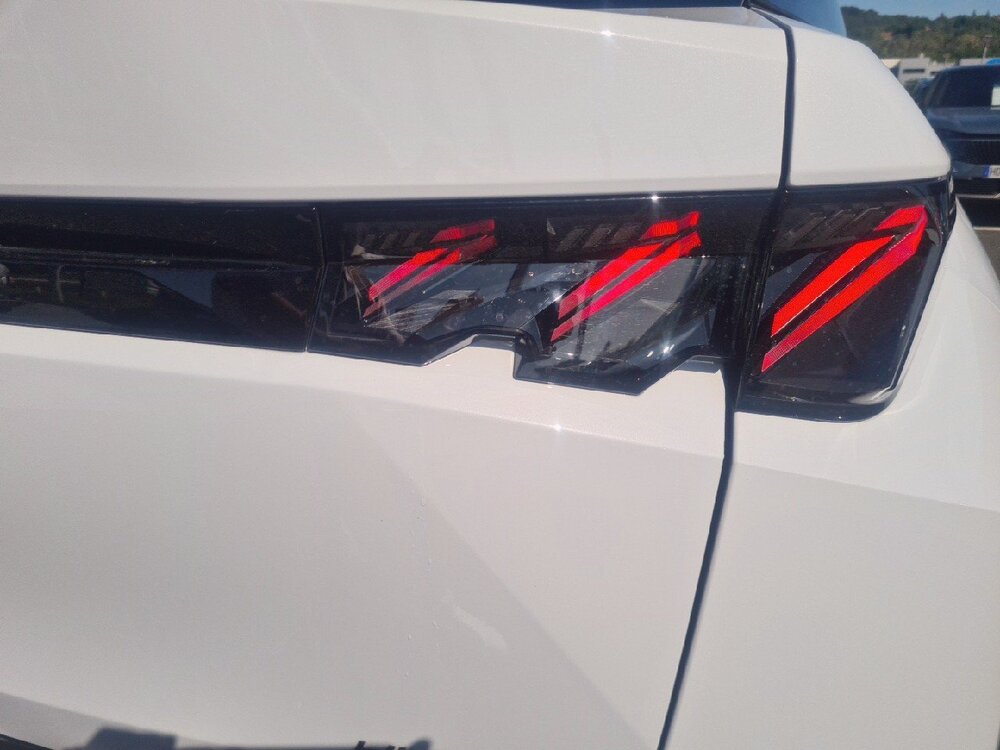 Occasion PEUGEOT 3008 3008 Hybrid 136 e-DCS6 - GT