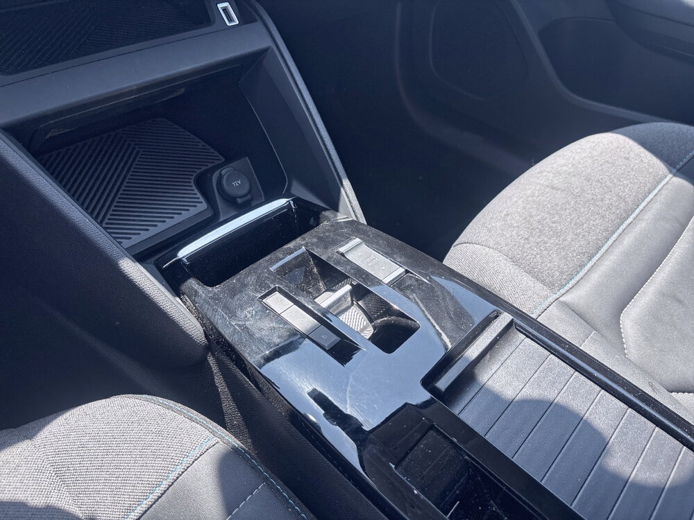 Occasion CITROEN C4 e-C4 136 ch Automatique - Shine