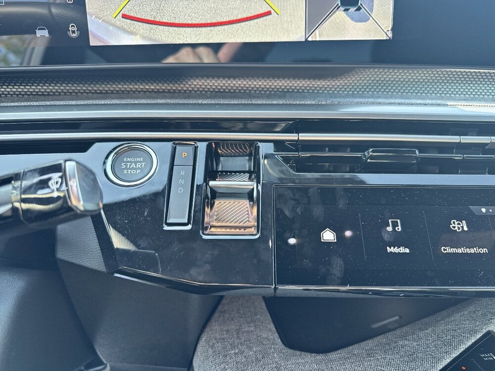 Occasion PEUGEOT 3008 3008 Electrique 73 kWh 210 ch - GT