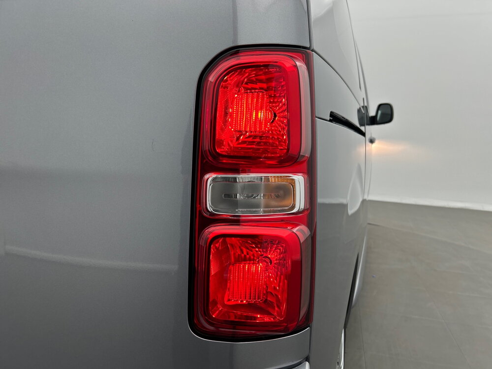 Occasion OPEL Vivaro VIVARO-E FGN TAILLE M ELECTRIQUE 100 KW BATTERIE 75 KWH