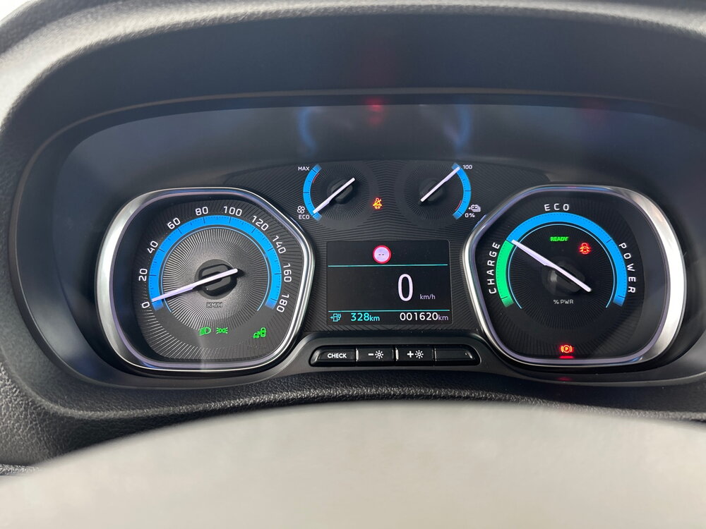 Occasion OPEL Vivaro VIVARO-E FGN TAILLE M ELECTRIQUE 100 KW BATTERIE 75 KWH