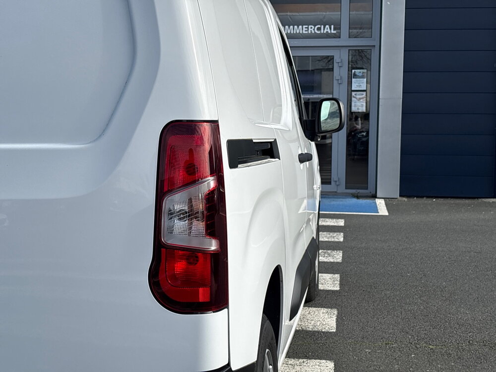 Occasion OPEL Combo COMBO CARGO M 650 KG BLUEHDI 100 S&S BVM6